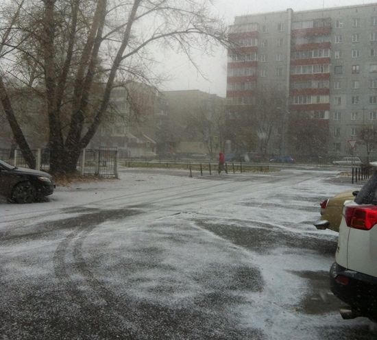 Абакан. Первый снег. Фото Юлии Новиковой
